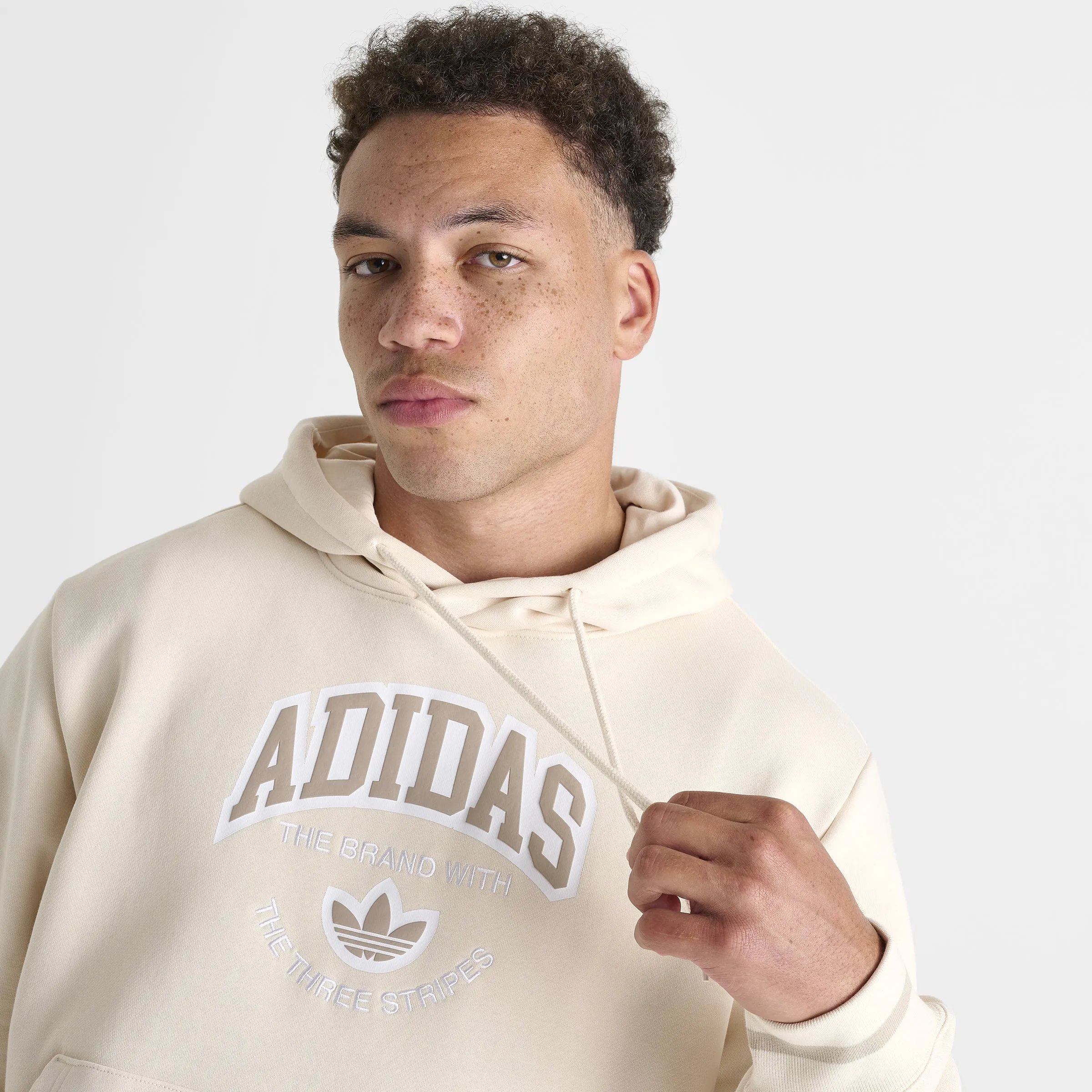 adidas VRCT Hoodie / Wonder White