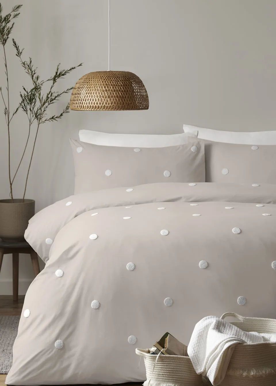 Appletree Dot Garden Beige Duvet Cover Set