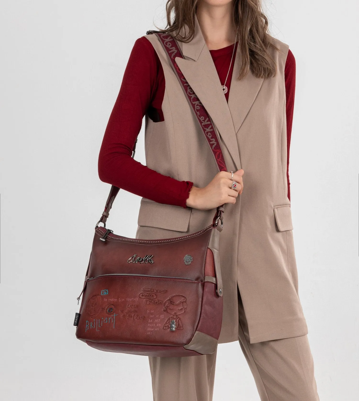 City Art large maroon crossbody bag