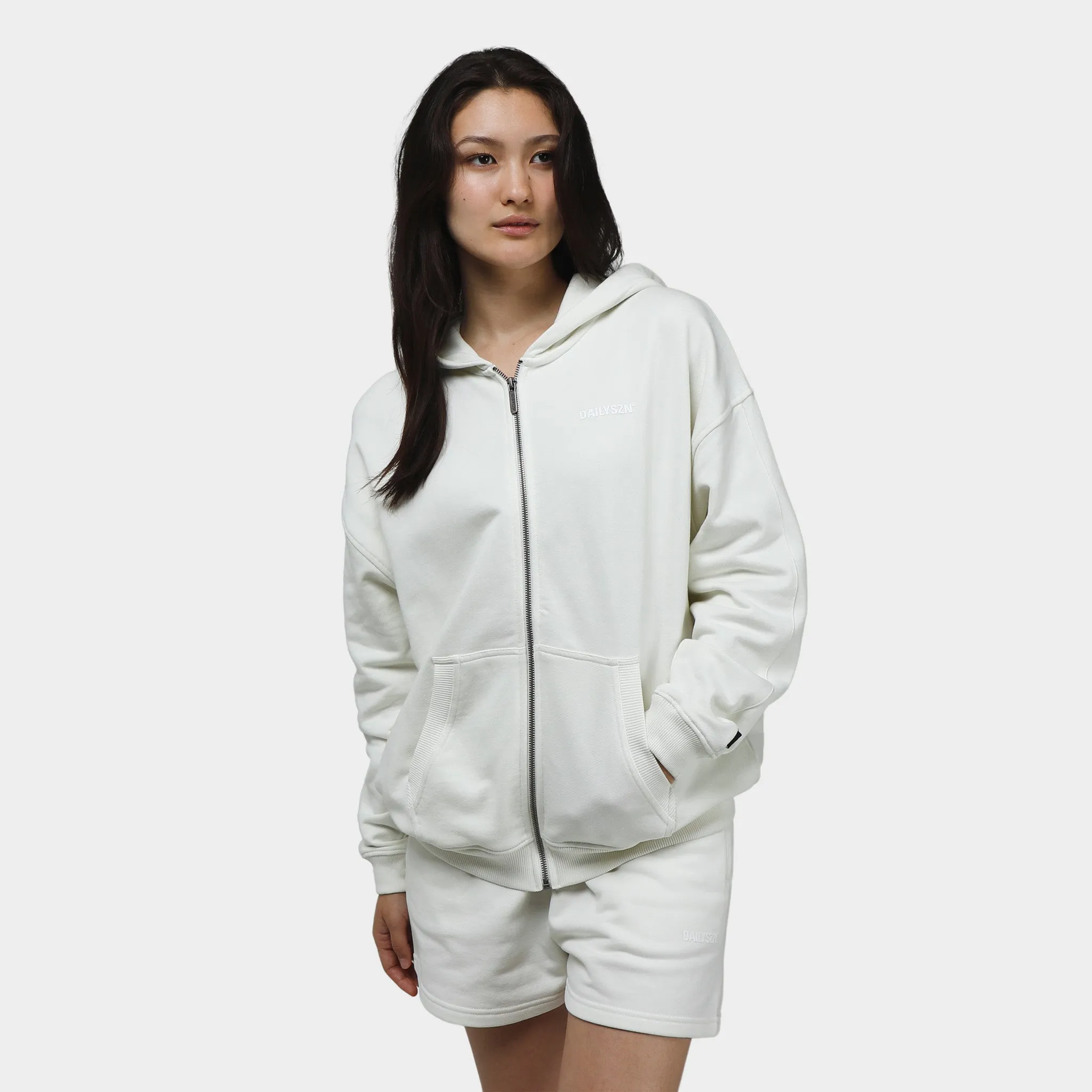 DAILYSZN Women's Hoodie / Cotton Ball