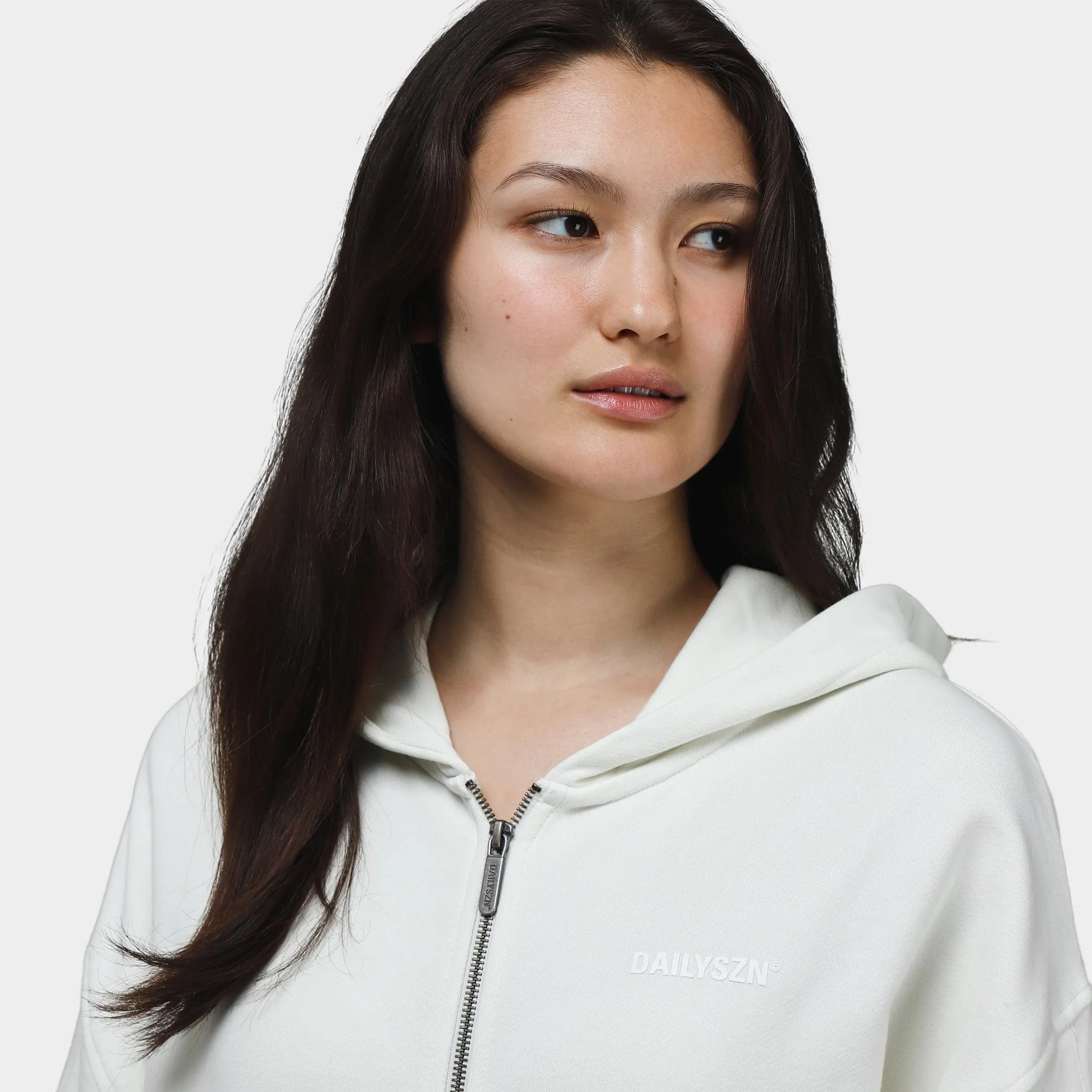 DAILYSZN Women's Hoodie / Cotton Ball