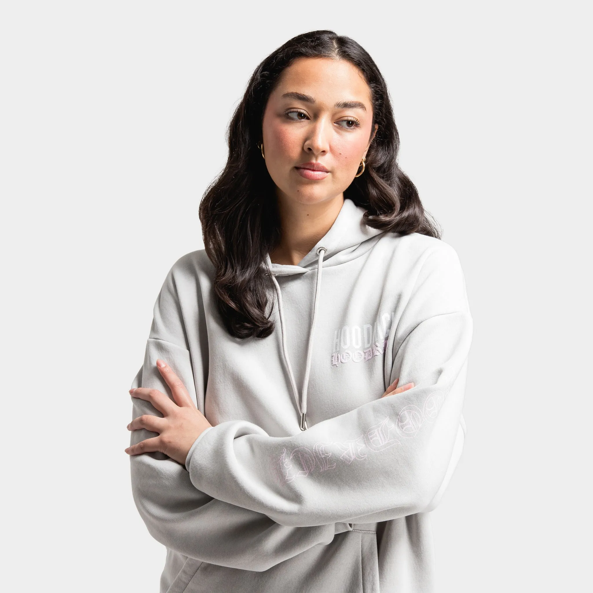 Hoodrich Women's OG Wavy Oversized Hoodie Quiet Grey / White - Festival Bloom