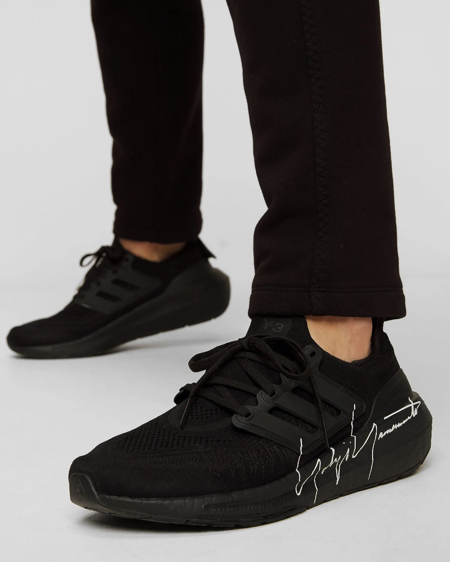 Men's trainers Y-3 Ultraboost Light Black IF2347-black-whiteblack-whiteoffwhite