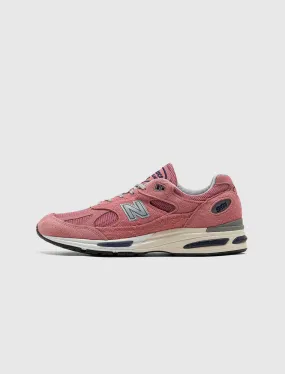 NEW BALANCE MADE IN UK 991V2 BRANDIED APRICOT   PINK