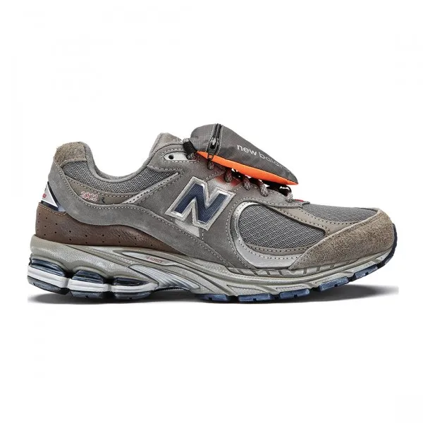 New Balance Men 2002R M2002RVA (gray / castlerock / natural indigo)