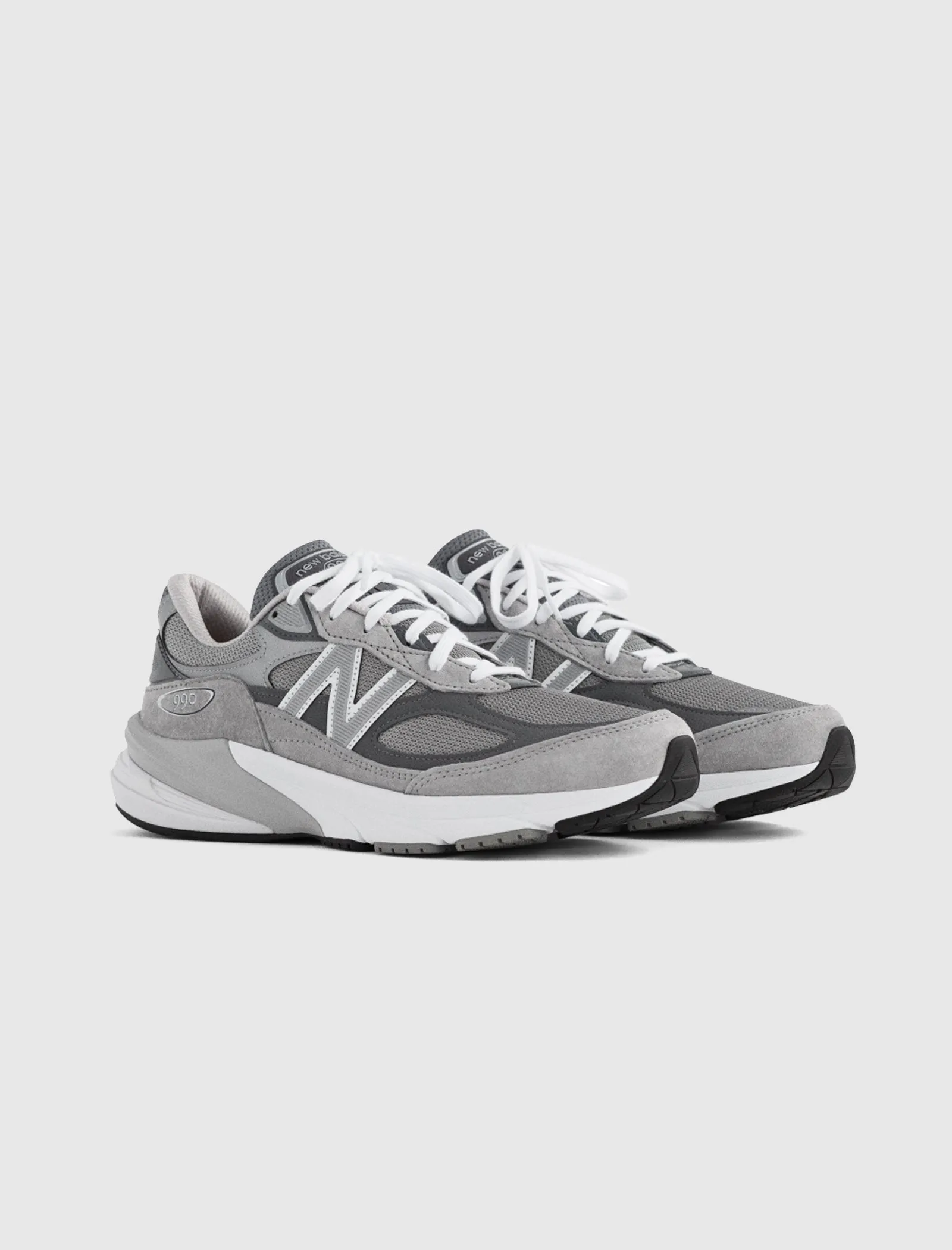 NEW BALANCE WOMEN'S 990 V6 MADE IN USA 