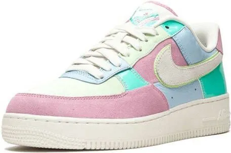 Nike Air Force 1 07 QS 