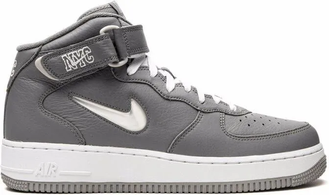 Nike Air Force 1 Mid QS 