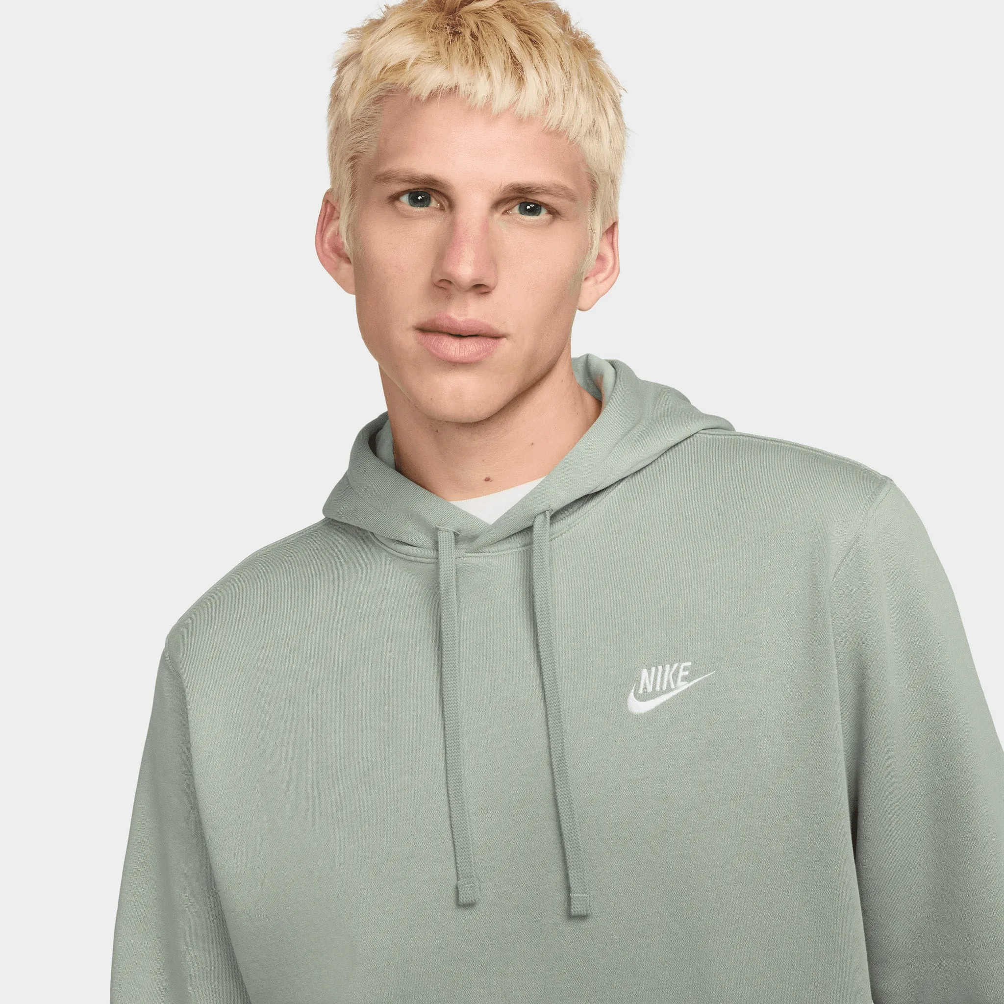 Nike Sportswear Club Fleece Pullover Hoodie Jade Horizon / White