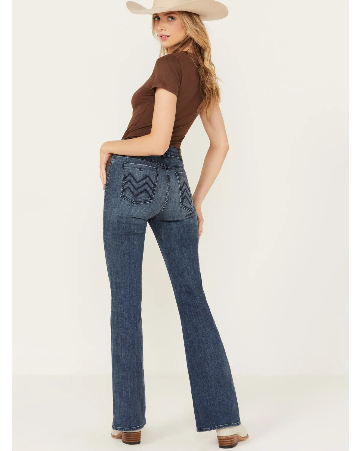 Product Name:  Mia and Moss Women's Kentucky Blues Medium Wash High Rise Flare Stretch Jeans