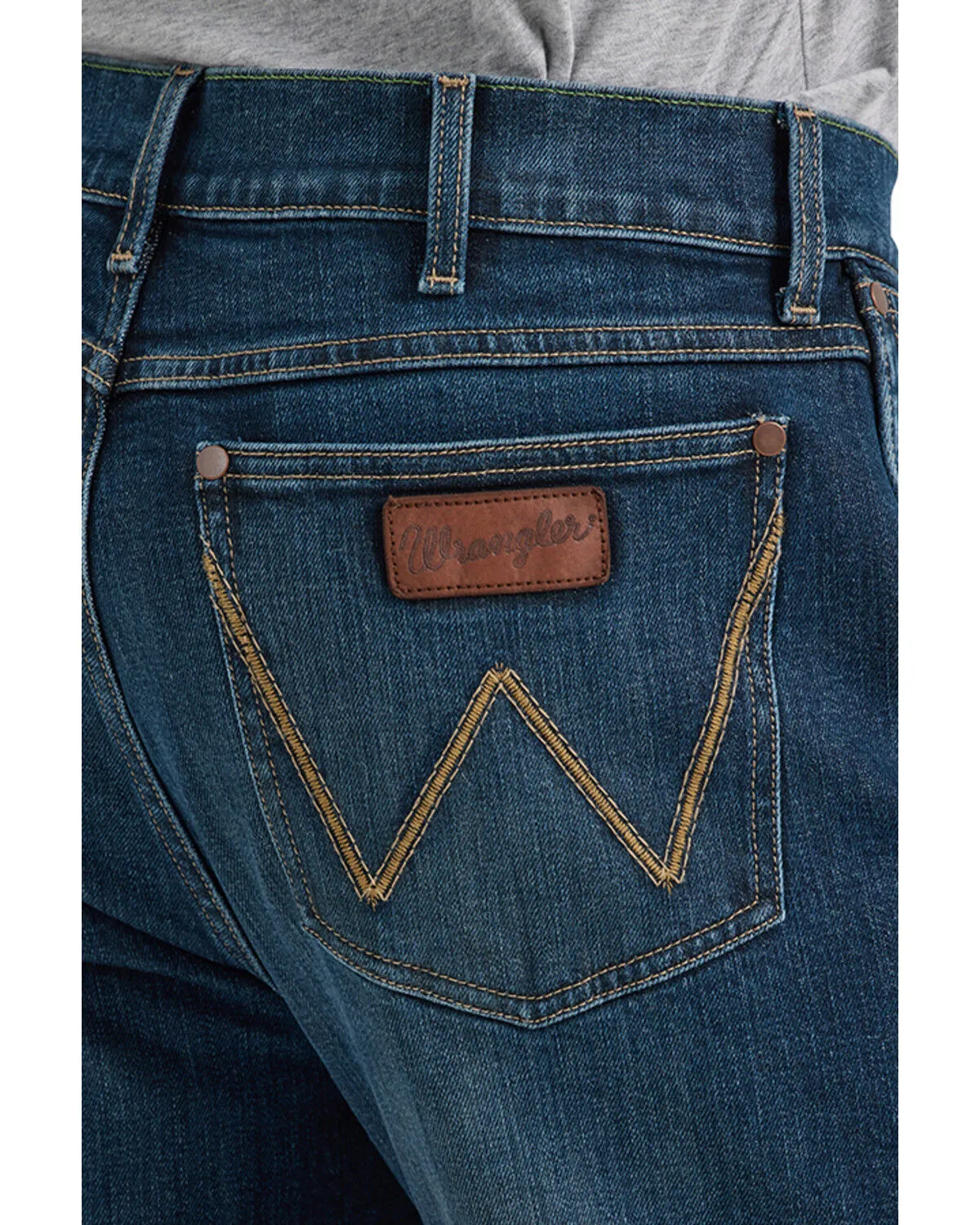 Product Name:  Wrangler Retro Men's Melbourne Dark Wash Slim Straight Stretch Denim Jeans