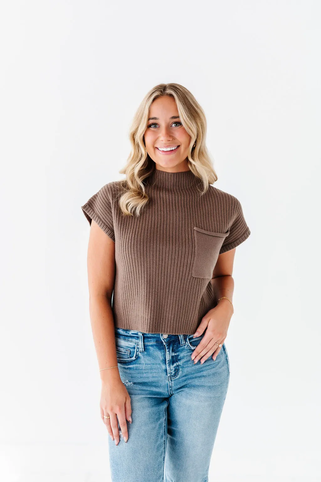 Rainee Sweater Top in Mocha