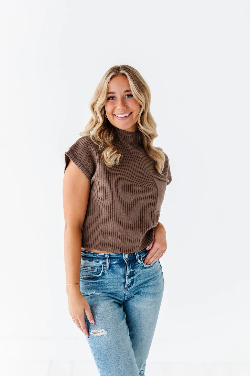 Rainee Sweater Top in Mocha