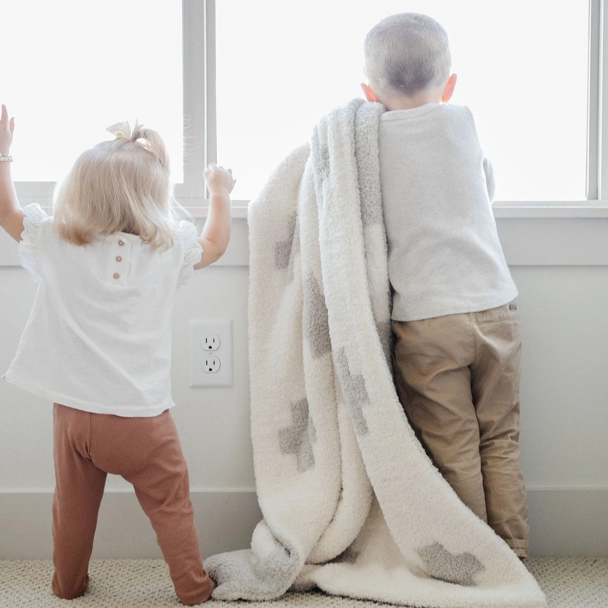 Receiving Double-Layer Bamboni Blanket