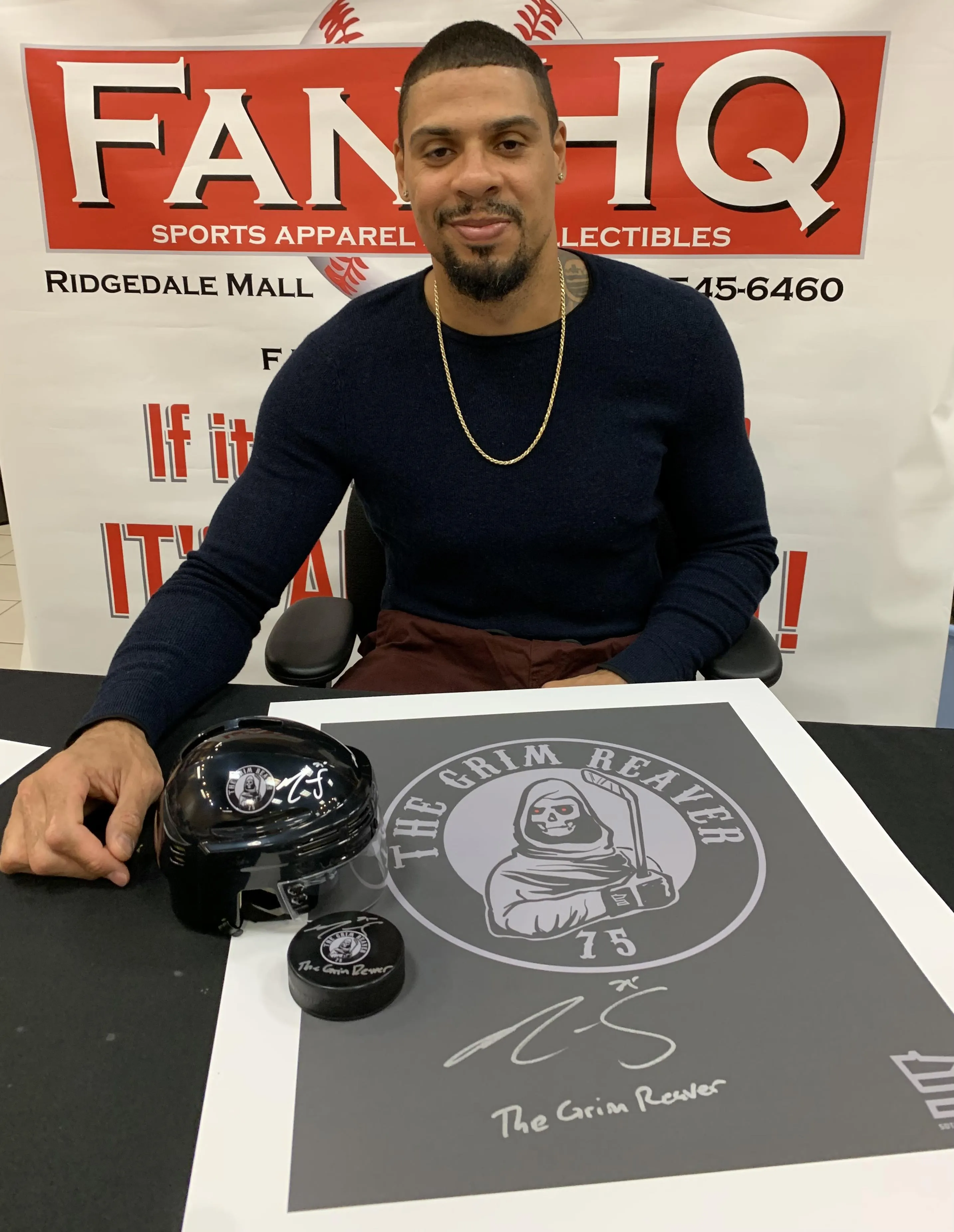 Ryan Reaves Autographed Fan HQ Exclusive SotaStick Art Mini Helmet (Numbered Edition)