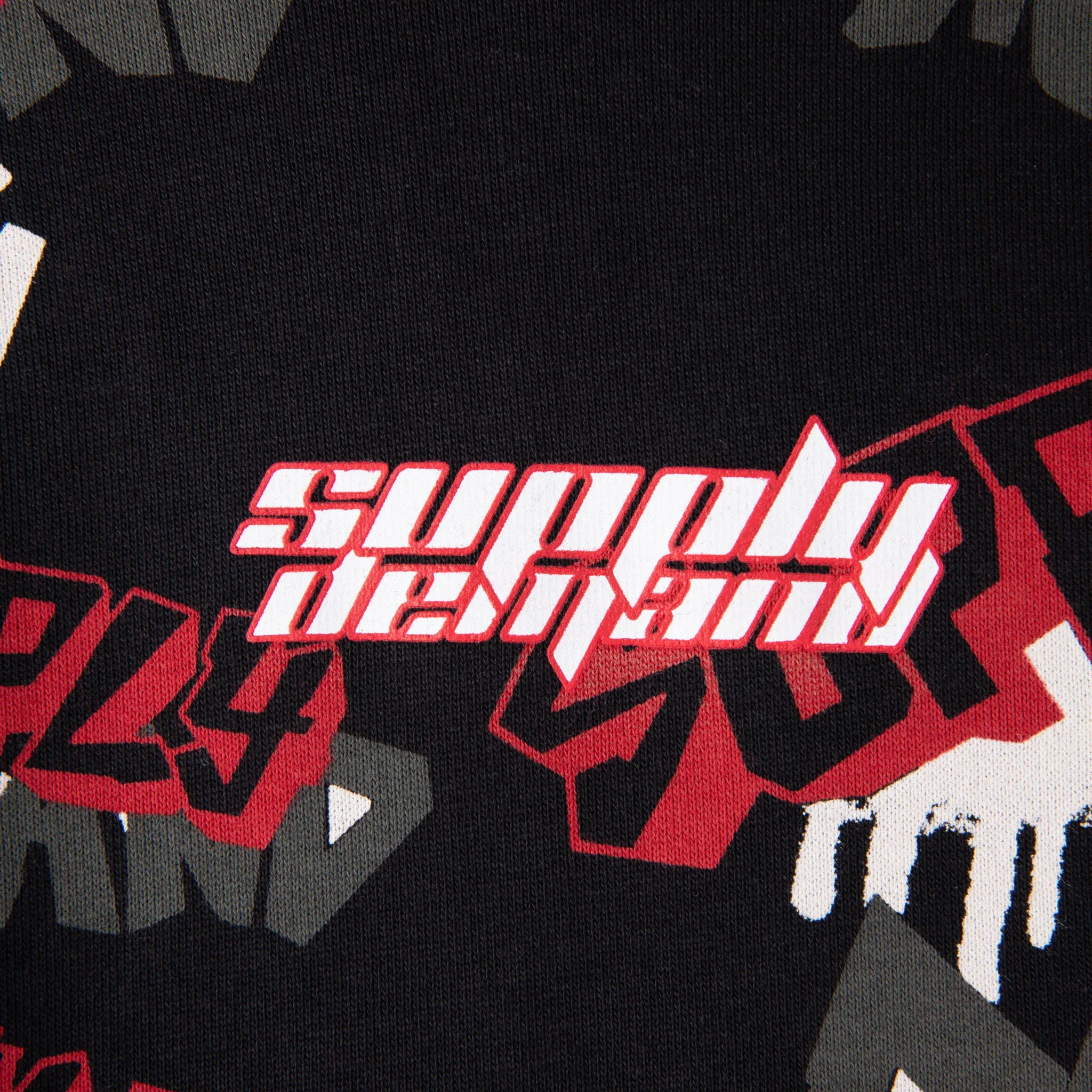 Supply & Demand Junior Boys' Spray Script Pullover Hoodie Black / Red