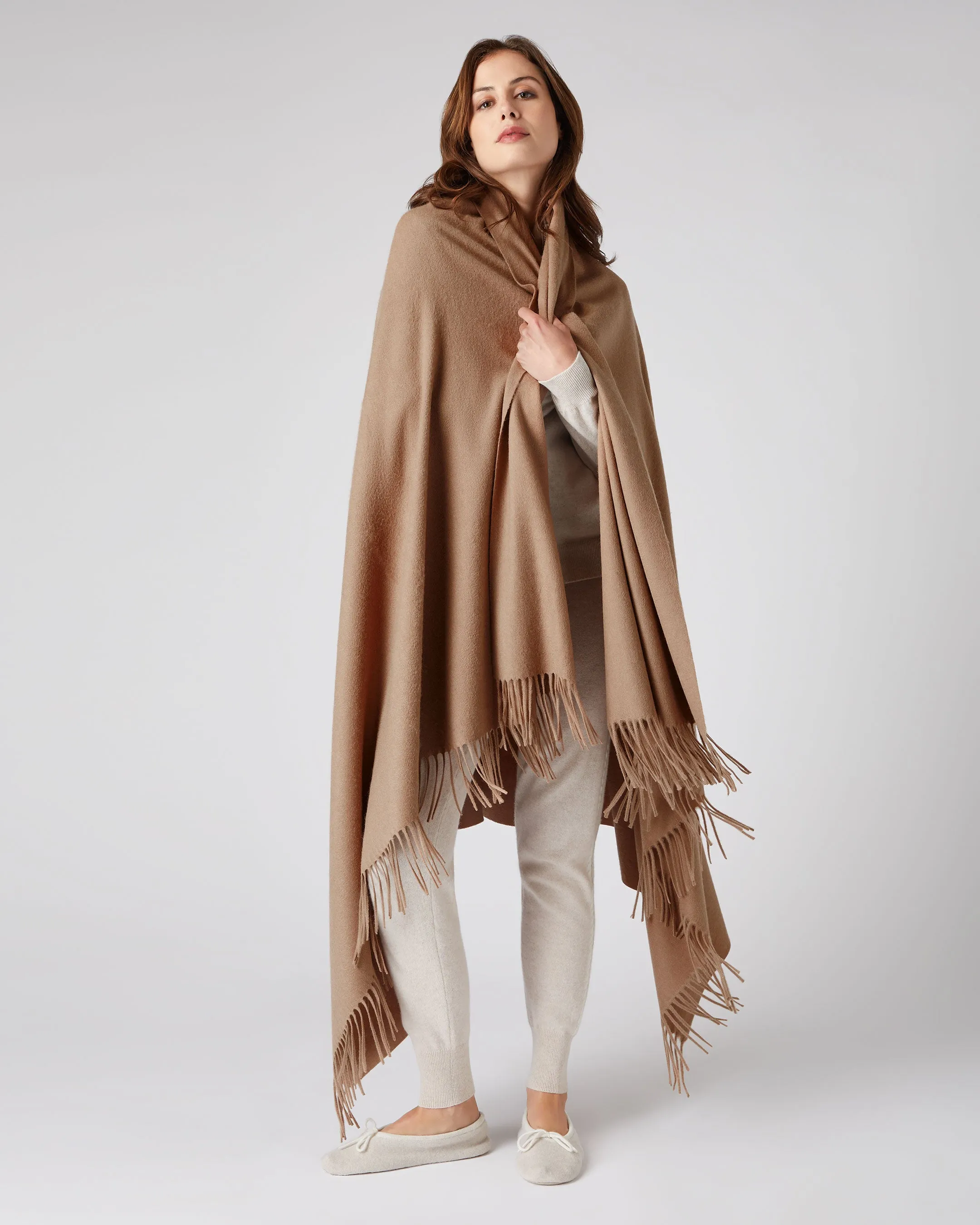 Unisex Woven Cashmere Blanket Dark Tan Brown